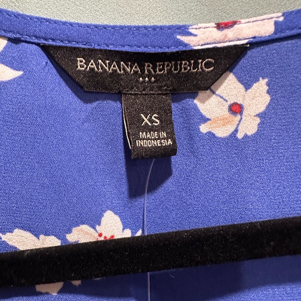 Blue wrap blouse - Picture 2 of 2